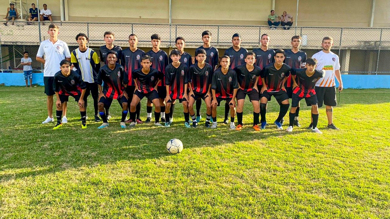 Atletas sub 15 de Iúna são classificados para a final da Copa Guaçuí de Futebol