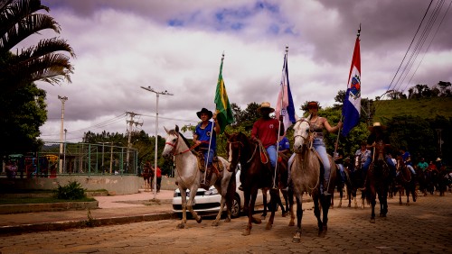 3ª Cavalgada do Lar dos Velhinhos mobiliza dezenas de pessoas