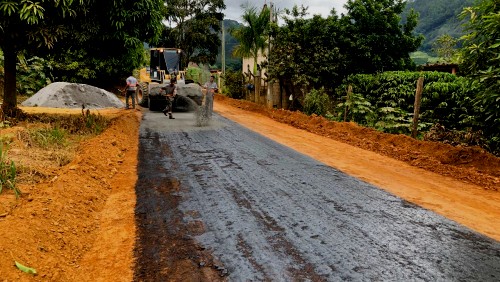 Prefeitura inicia mais uma etapa do asfalto em São João do Príncipe