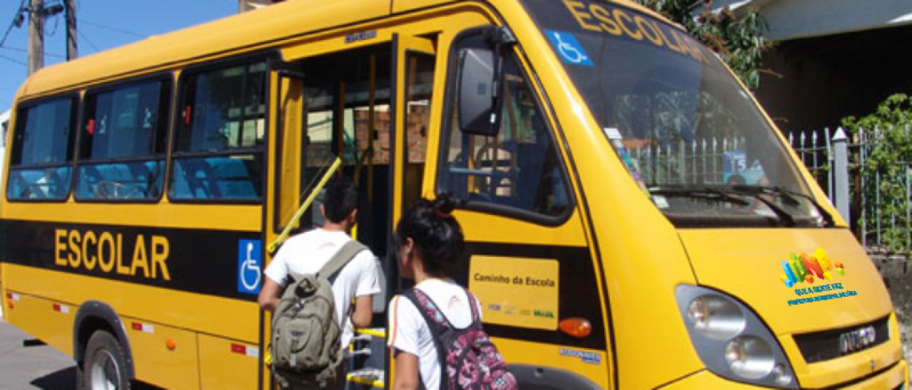 Prefeitura oferece transporte gratuito para estudantes do Ifes