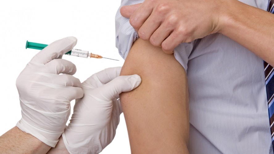 Vacinação contra a febre amarela continua no município