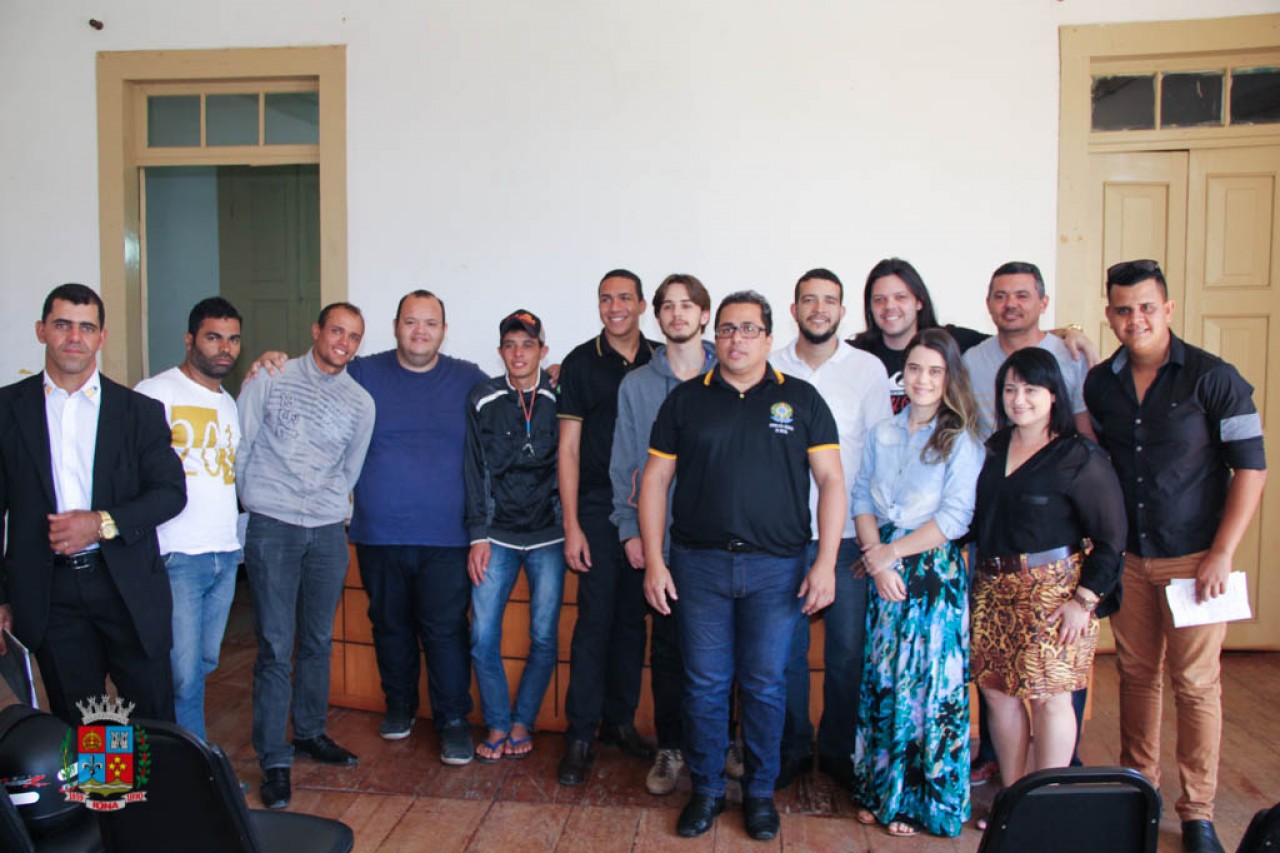 Delegado da OMB participa de reunião com músicos em Iúna