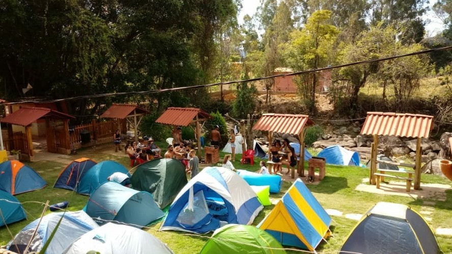 Camping Recanto Rio Claro - São João do Príncipe. 