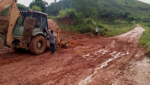 Secretaria de Agricultura e Agronegócio continua a reconstrução em áreas atingidas pelas fortes chuvas
