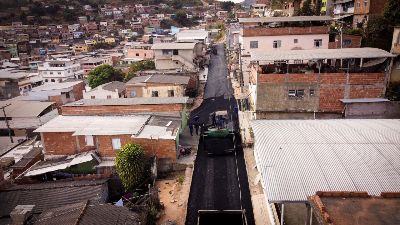 OBRA 104 - Asfalto:  captação de recursos garante asfalto em ruas de cinco bairros de Iúna
