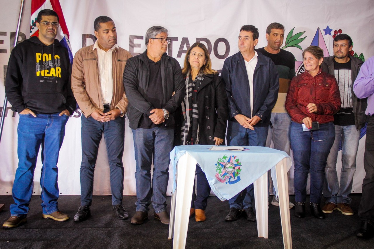 OBRA 113 - Prefeitura de Iúna entrega três obras em Córrego Boa Sorte