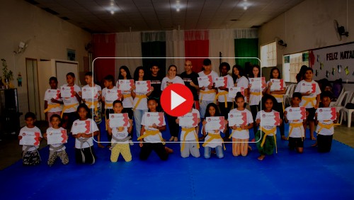 Crianças do SCFV graduam em Kung Fu Sanda