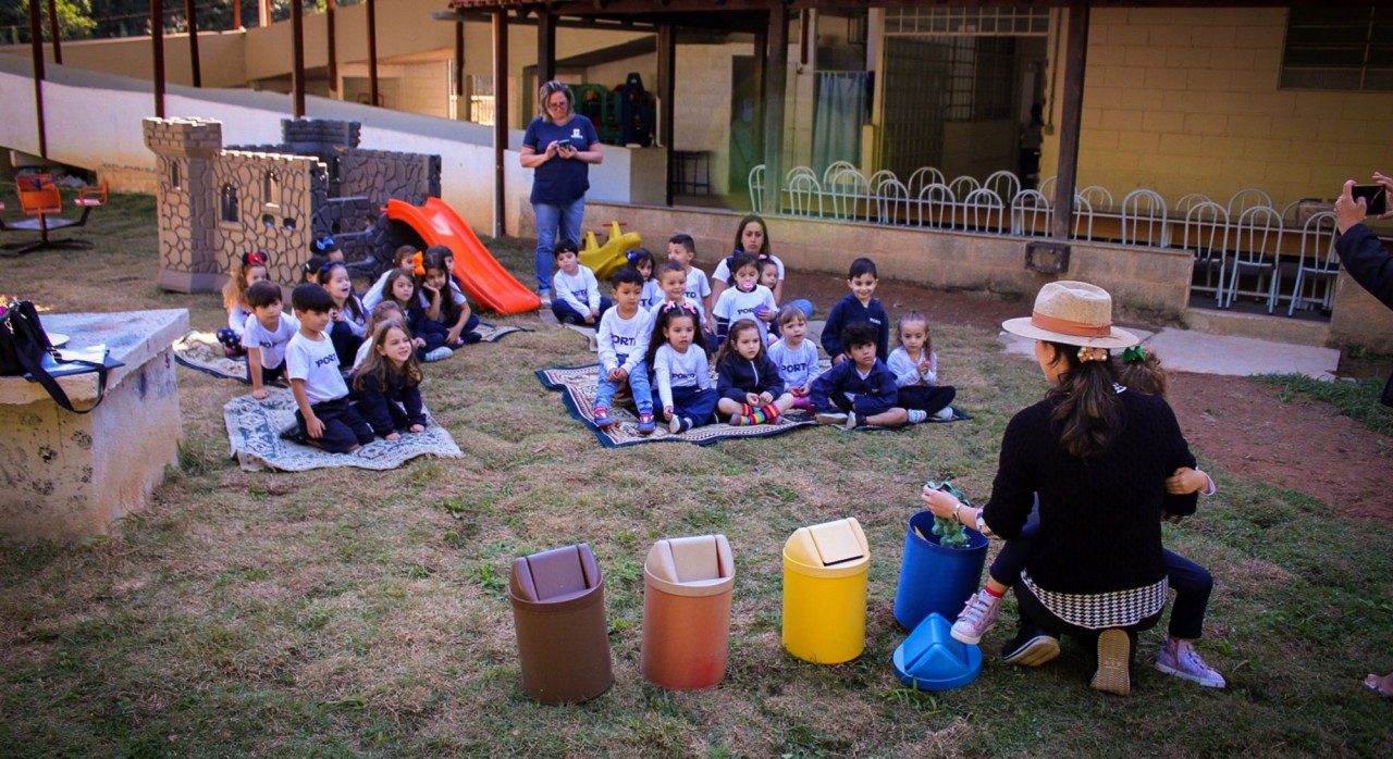 Crianças do Colégio Porto Seguro participam de conscientização sobre o Meio Ambiente