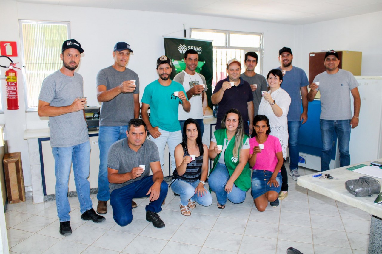 SENAR/ES oferta curso de Torra de Café para produtores de Iúna